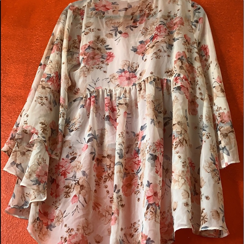 Tunics - Picture 3 of 3